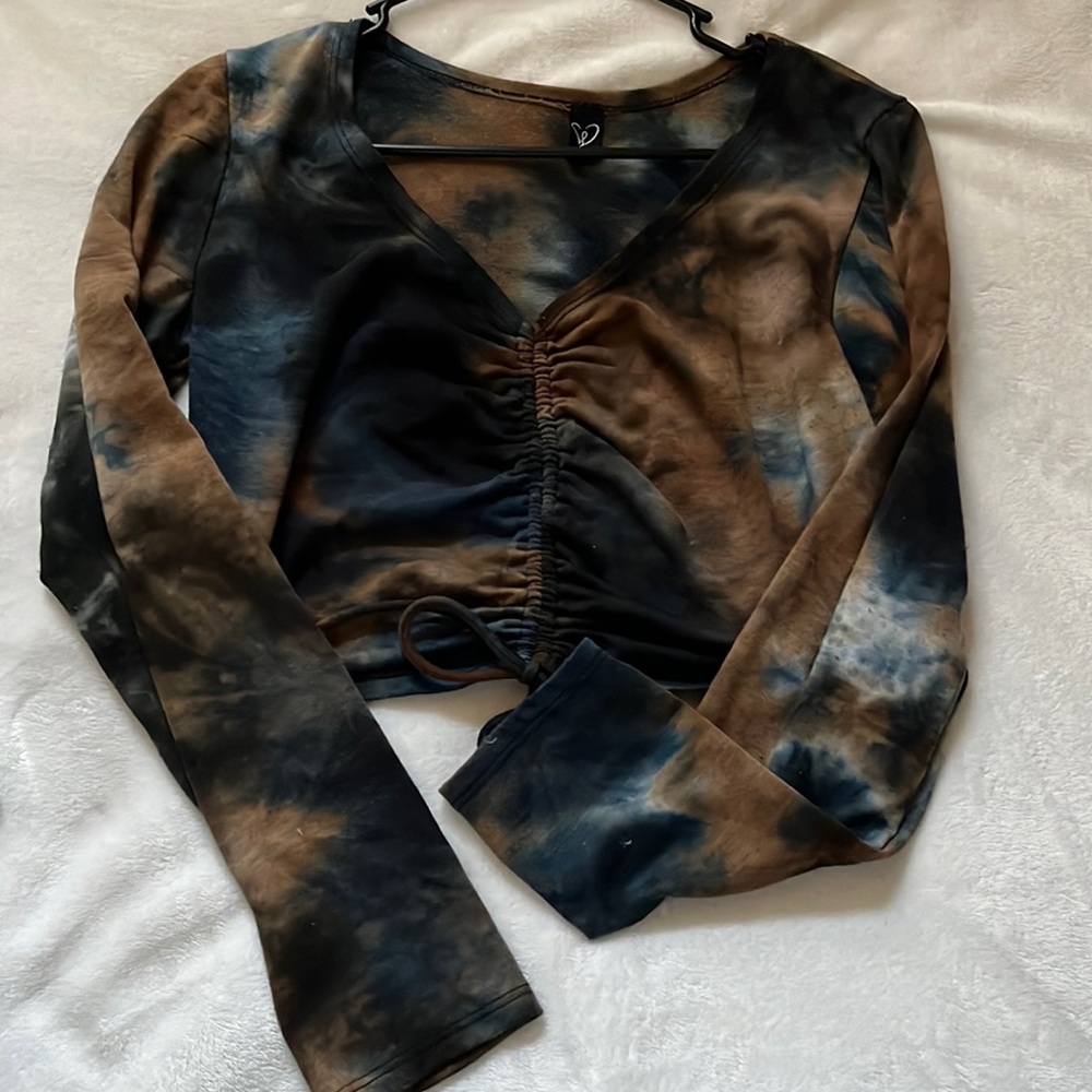 Blue/brown long sleeve shirt